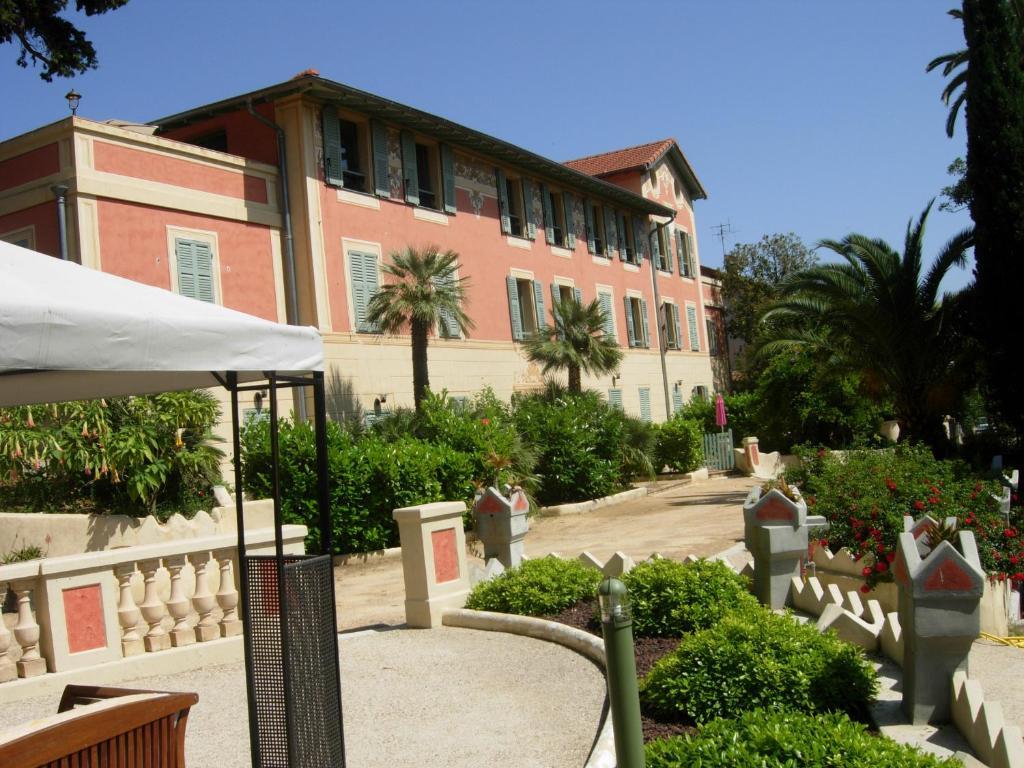 D'hotes Serenita Di Giacometti Nizza